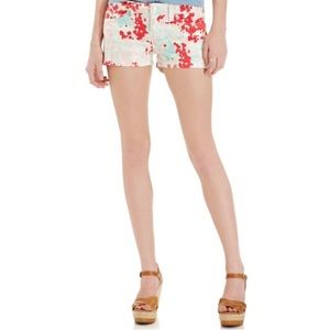 Levis Abstract Print Shortie Short